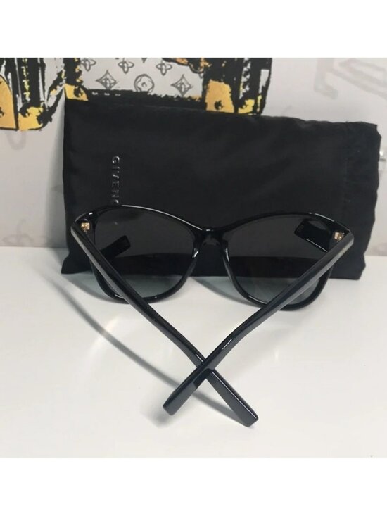 New Authentic Givenchy GV7198S Sunglasses – Black Acetate / Gold Hardware